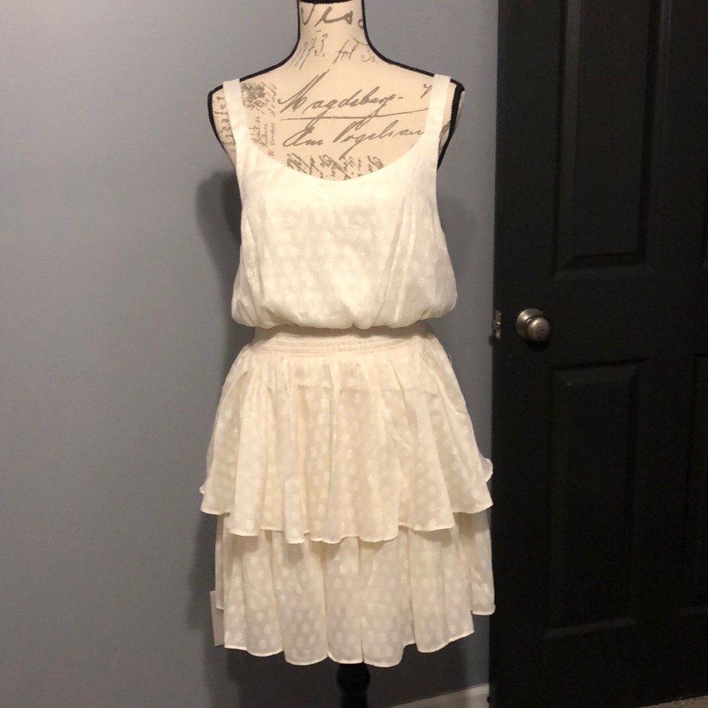 BRAND NEW EXPRESS TOERED RUFFLES DRESS